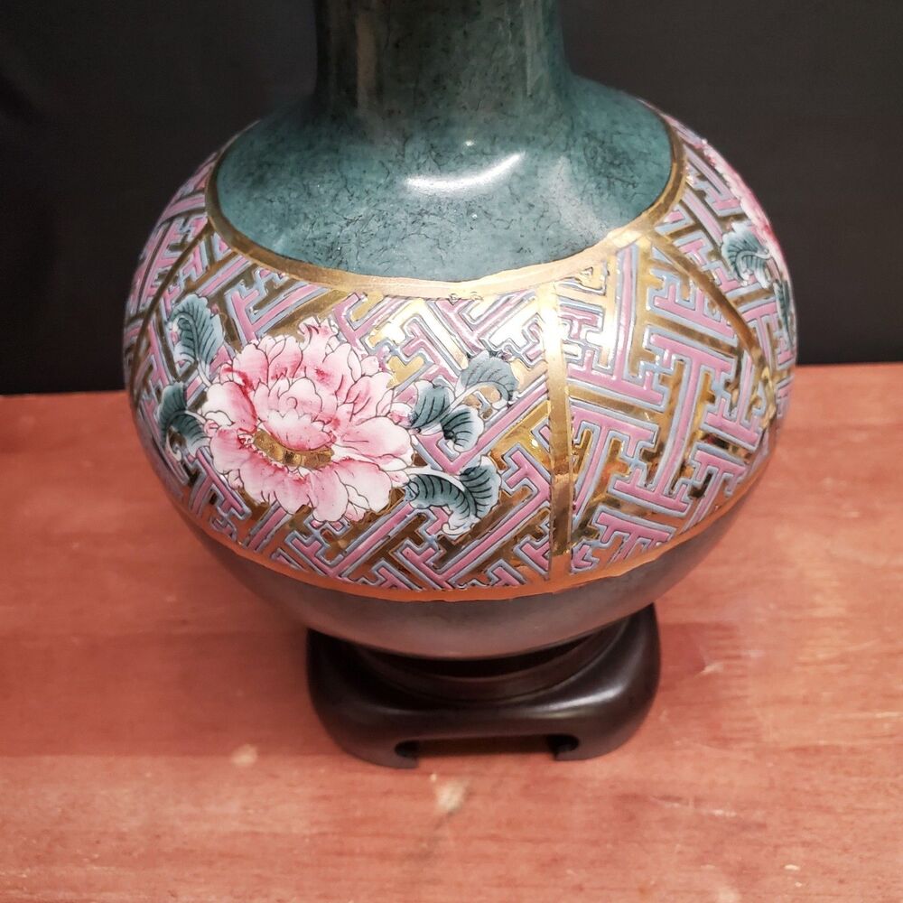 Vintage Chinoiserie Floral Urn Table Lamp - Picture 5 of 12